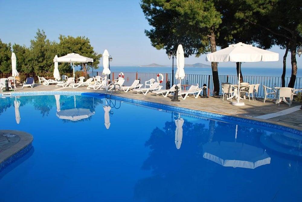 Milia Bay Hotel Apartments Exterior photo